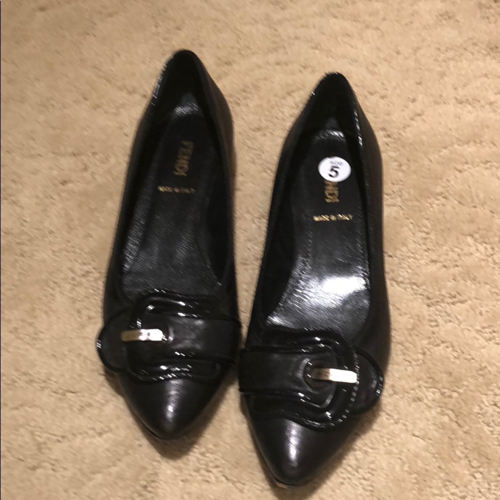 Fendi flats